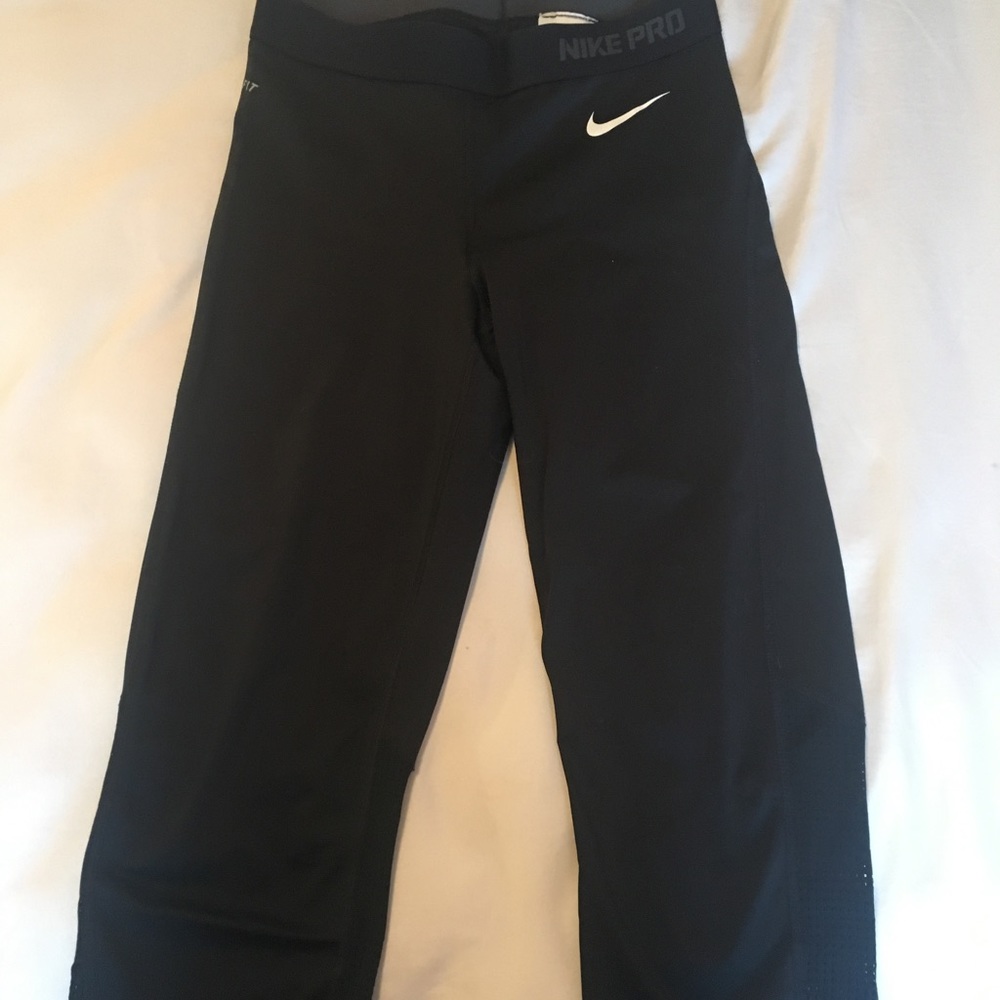 Women's Nike Crop leggings